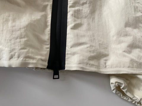 Bottega Veneta Men's Blouson Tech Nylon Chalk Jacket with Hoodie 40 US NWT $1850