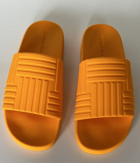 Bottega Veneta Men's Rubber Tangerine Slides Sandals 12 US (45) 690105 NIB $420