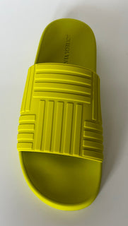 Bottega Veneta Men's Rubber Kiwi Slides Sandals 12 US (45 Euro) 690105 NIB $420
