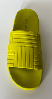 Bottega Veneta Men's Rubber Kiwi Slides Sandals 12 US (45 Euro) 690105 NIB $420