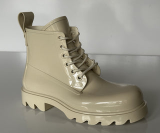 Bottega Veneta Shiny Rubber White Ankle Boots 8 US (41 Euro) 676884 IT NIB $890