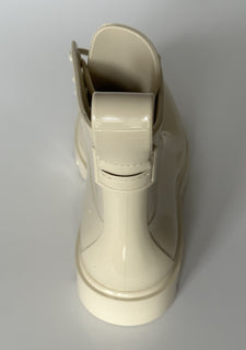 Bottega Veneta Shiny Rubber White Ankle Boots 8 US (41 Euro) 676884 IT NIB $890