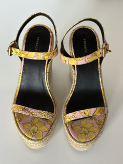 VERSACE Women's Baroque Floral Wedge Pink Sandals 9 US (39 Euro) 1006147 NIB