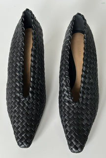 Bottega Veneta Tubular Lagoon Intrecciato Leather Black Shoes 5 608850 $1150