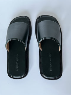 Bottega Veneta Men's Vienna Calf Leather Sandals Inkwell 7 US 667087 NIB $690