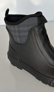 Burberry Rubber  Women's Black/Charcoal Ankle Boots 7 US (37 Euro) 8045835 NIB