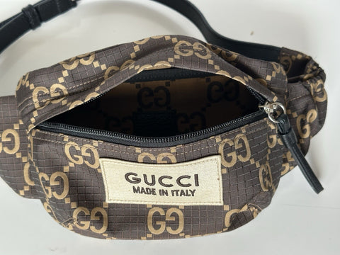 Gucci Maxi GG Logo BrownNylon Belt Bag 767934 Italy New