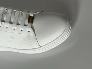 Versace Medusa Men's White Leather Sneakers 10 US (43 Euro) 1016936 NIB