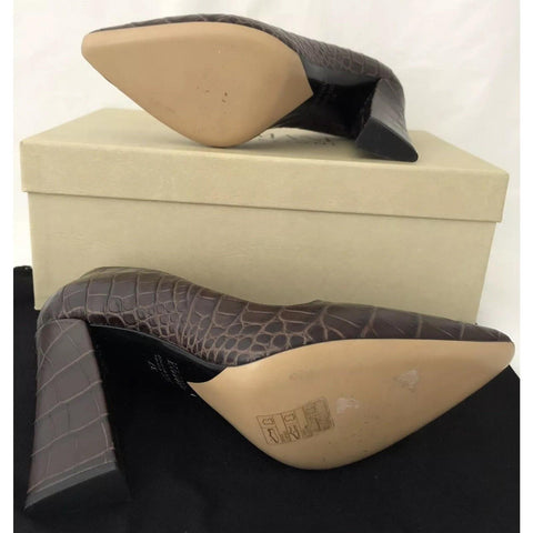 NIB $825 Armani Collezioni Women's High Heel Leather Dress Shoes 7 US X5E016 IT