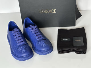 Versace Medusa Head Men’s Royal Blue Leather Sneakers 9 US (42 Euro) 1012444 NIB