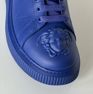 Versace Medusa Head Men’s Royal Blue Leather Sneakers 9 US (42 Euro) 1012444 NIB