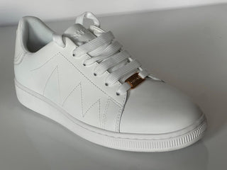 Versace Medusa Women's White Leather Sneakers 8 US (38 Euro) 1016935 NIB