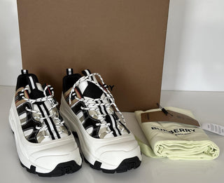 Burberry Arthur Men's White Icon Stripe Sneakers 11.5 US (44.5) 8048548