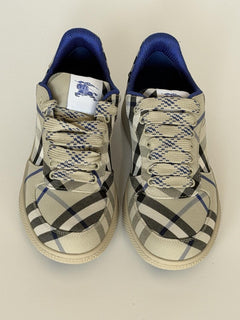 Burberry Women's Lichen IP Check Low Top Sneakers 8.5 US (38.5) 8095373 NIB $750
