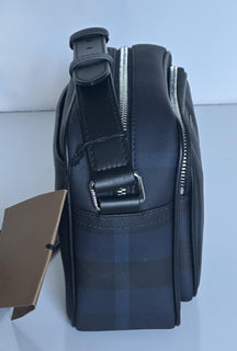 Burberry Paddy Leather Camera Shoulder Bag Navy England 8073271 NWT $1150