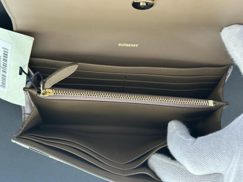 Burberry Halton MX Check Pale Cameo Wallet 80845311 NWT $680