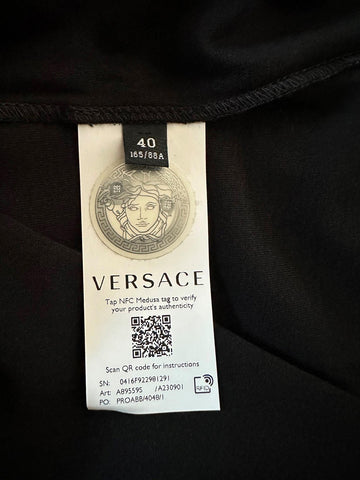 Versace Women's Gold Medusa Black Cotton Jersey T-Shirt 6 (40) A89559S NWT $475