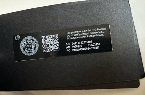 Versace Gold Medusa-Buckle Black Leather Belt 115 (46) Italy 1006276 NWT $600