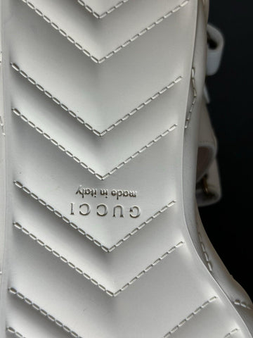 Gucci GG Quilted Open Toe Women’s White Leather Sandals 10 US (40 Eu) 776936 NIB