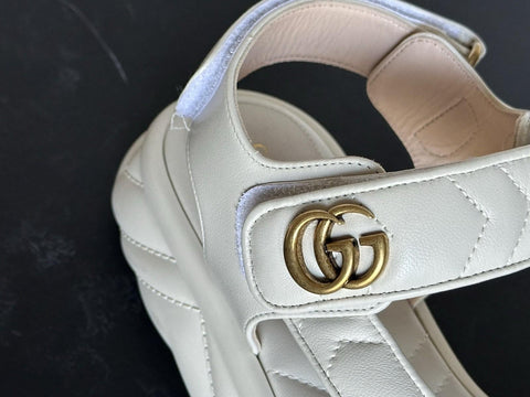 Gucci GG Quilted Open Toe Women’s White Leather Sandals 10 US (40 Eu) 776936 NIB