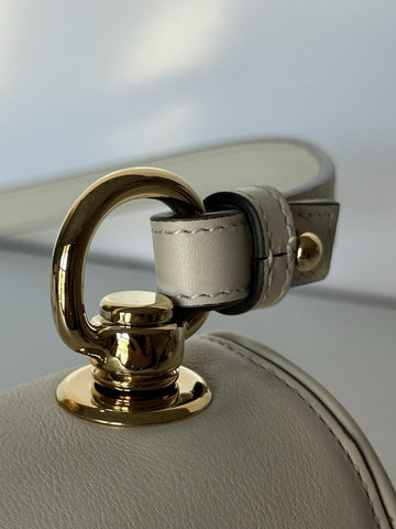 Gucci Blondie Calf Leather White Mini Shoulder Crossbody Bag Italy 698643 NWT