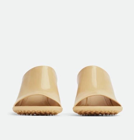 Bottega Veneta Lambskin Leather Atomic Mule Shoes Rubber 8 US 753877 IT NIB $960