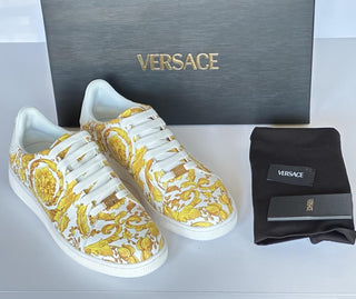 Versace Baroco Men's White/Gold Leather Sneakers 9 US (42 Euro) 1016936 NIB
