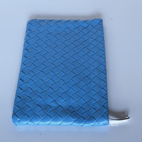 Bottega Venera Intrecciato Blue Leather Medium Pouch 608232 IT NWT $1450
