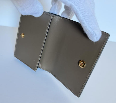 Versace Medusa Tri-fold Calf Leather Chestnut Wallet 1015569 NWT $700