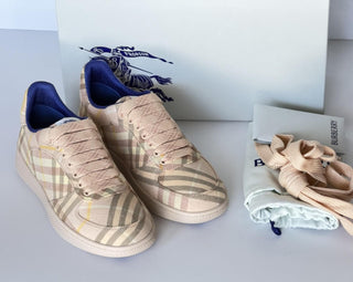 Burberry Women’s Teacup IP Check Sneakers 9 US (39 Euro)  Italy 8105187 NIB $750