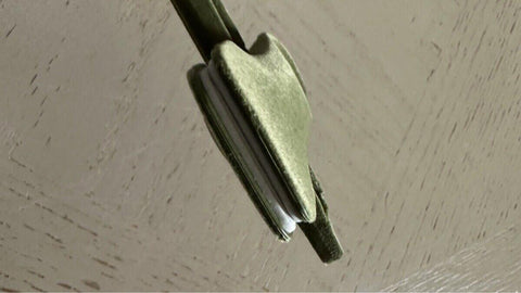 Gucci Non-slip Velvet Green Pants Hanger 14.2”