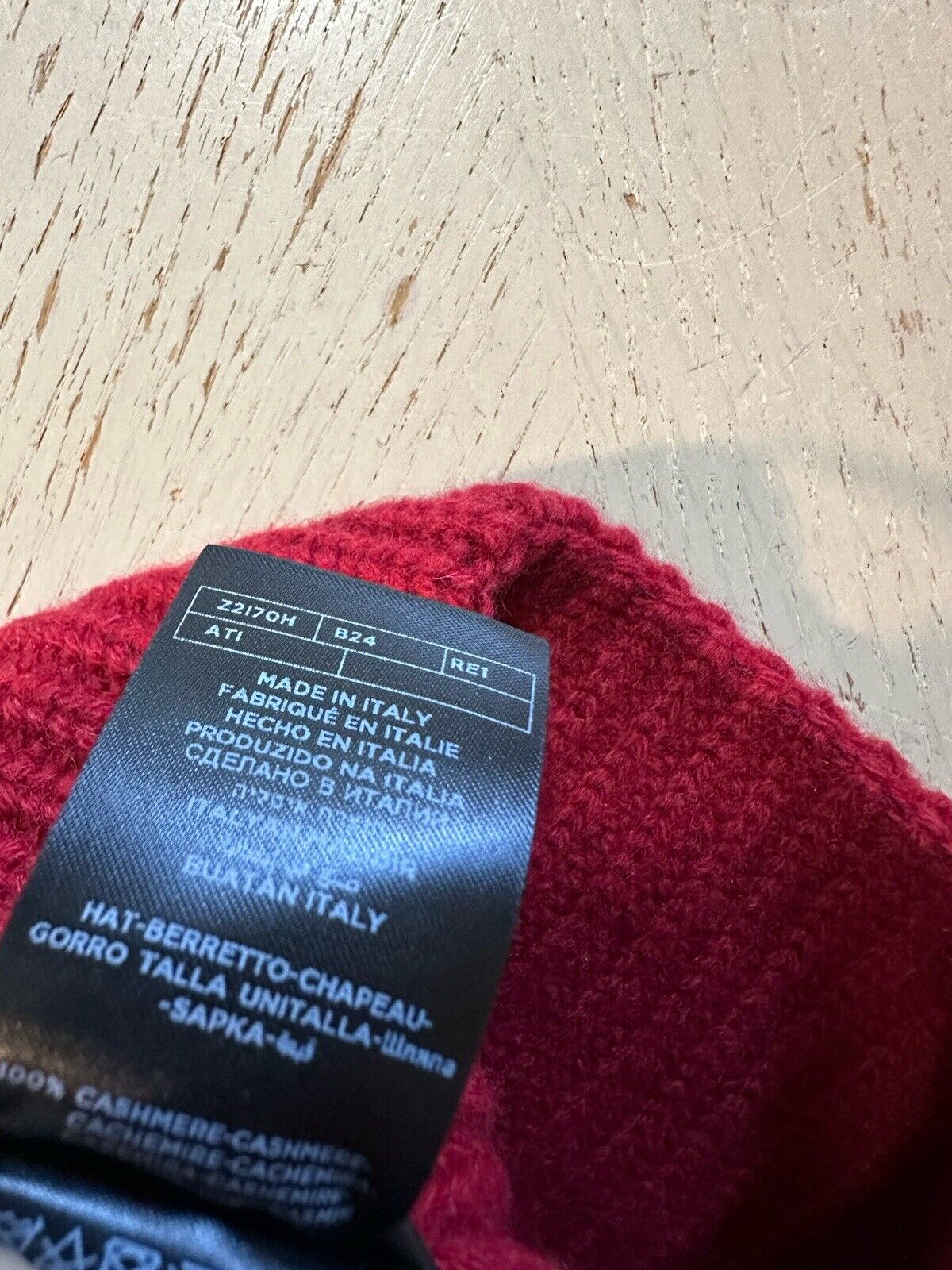 ZZegna Mens Cashmere Beanie Hat Red Size One Size Italy