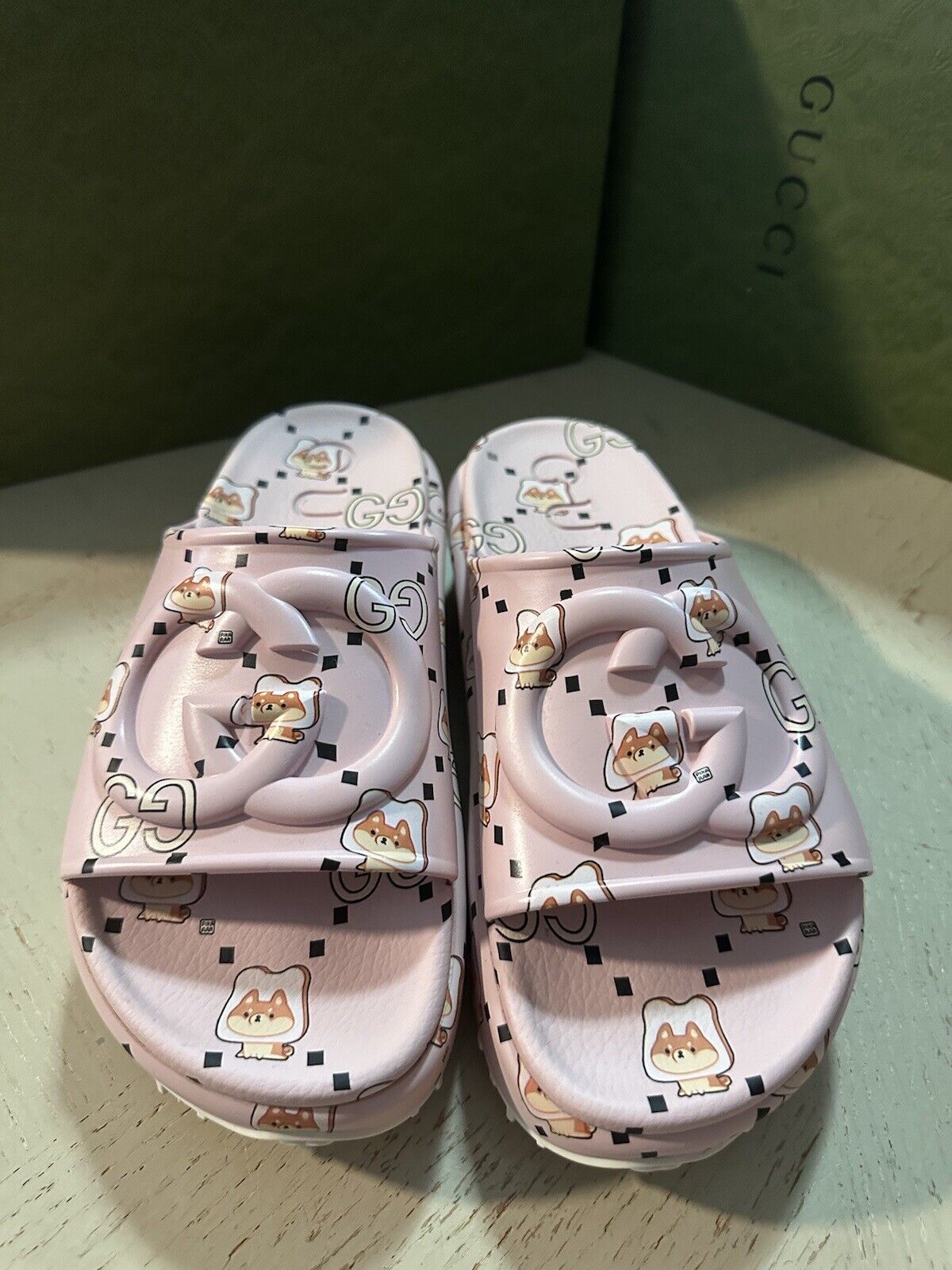 Gucci Women’s Sandal Shoes Pink/Multi 6 US ( 36 Eu ) 737926 New