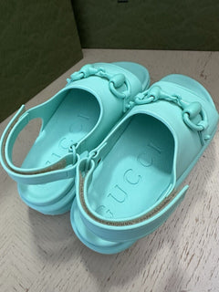 Gucci Women Soft Rubber Sandal Black 7 US/37 Eu Color Teal New 742435