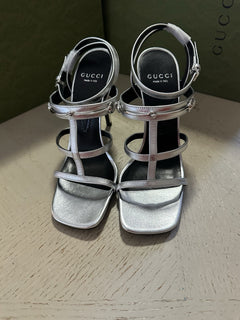 Gucci Women’s Leather Dress Sandal Shoes Silver 8.5 US/38.5 Eu New 771563