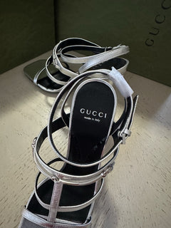 Gucci Women’s Leather Dress Sandal Shoes Silver 8.5 US/38.5 Eu New 771563