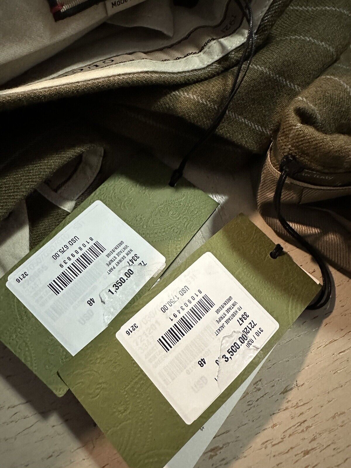 NWT $4850 Gucci Men’s Wool Striped Suit Green/Beige 38R US/48R Eu