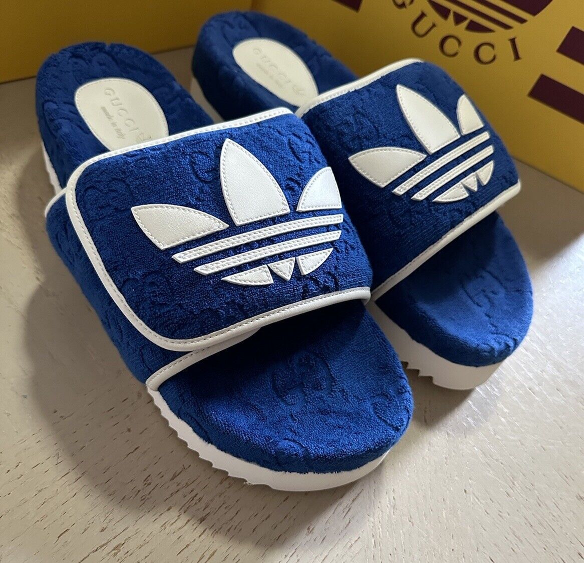 NIB Gucci x adidas Mens Sandal Shoes Blue 11 US/10 UK 702412
