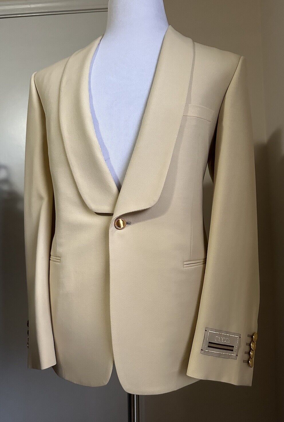 NWT $2600 Gucci Men Sport Coat Blazer Color Cornsilk 40R US/50R Eu