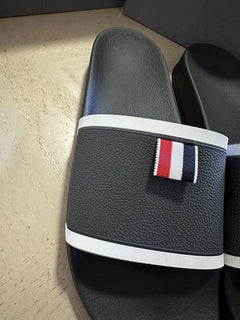 NIB Thom Browne  Logo Slides Sandal Dark Gray Size 8 US/41 Eu Italy