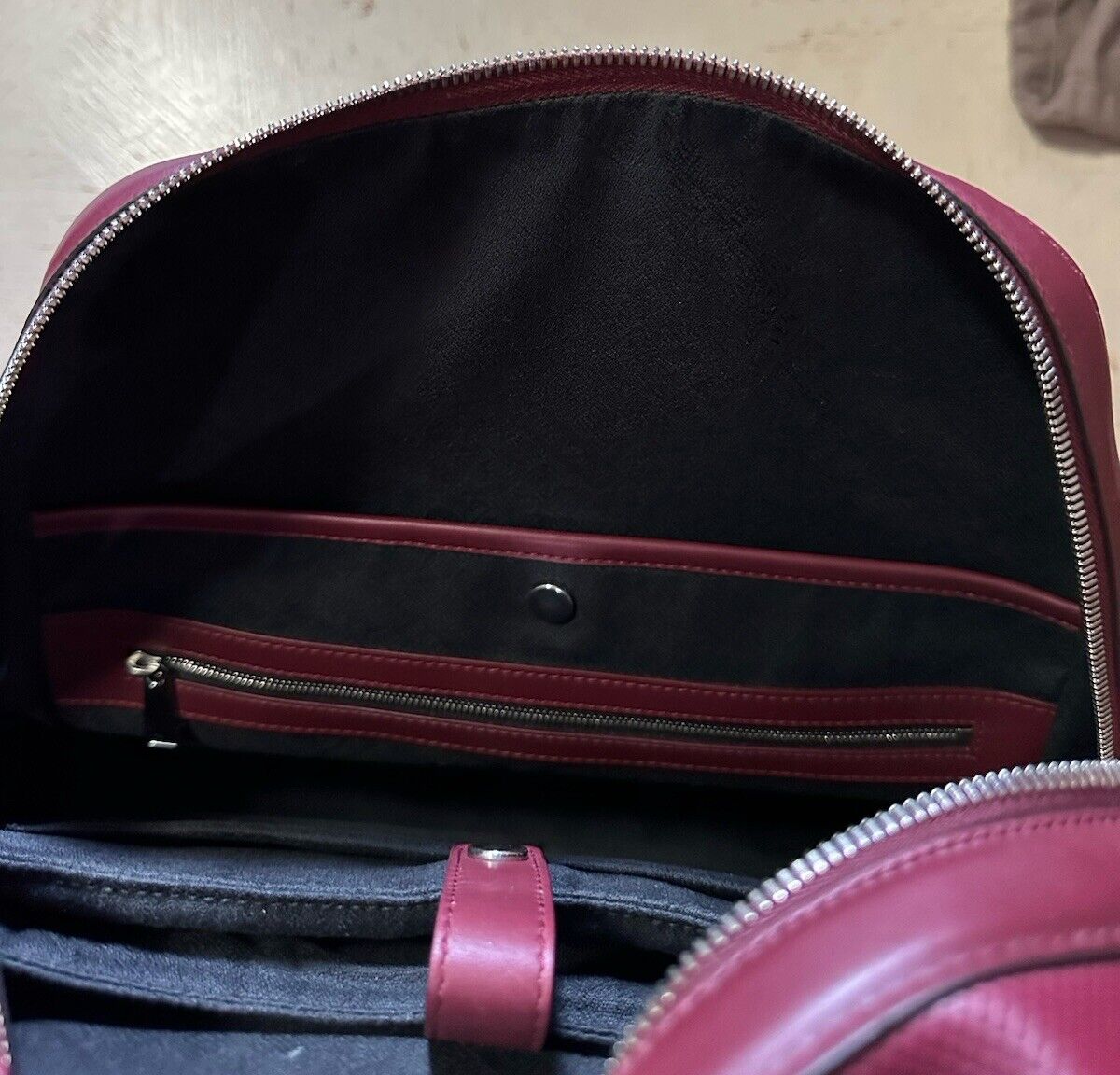Bottega Veneta Leather Backpack Bag Burgundy Italy 585931 New $2550