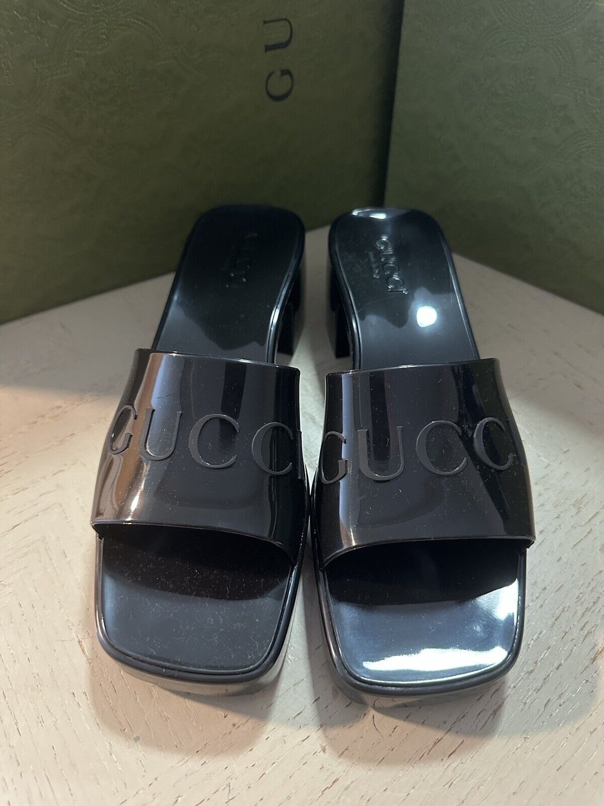 Gucci Women’s Sandal Shoes Black 7 US ( 37 Eu ) 624730 New