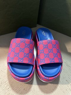 Gucci Women GG Supreme Joy Sandal Shoes Fuxia-Blue 6 US ( 36 Eu ) 734913 New