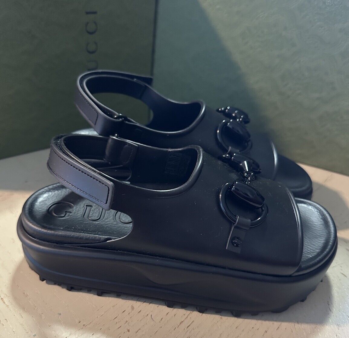 Gucci Women Soft Rubber Sandal Black 8 US/38 Eu New 742435