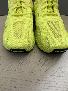 NIB $795 Balenciaga Phantom Monocolor Mesh Trainer Sneakers LIMEBLACK 9 US/42 Eu