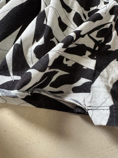 Saint Laurent Men’s Short Sleeve T Shirt Black/White Size S Italy