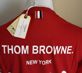 New Thom Browne Men Logo 4-Bar Graphic Jersey Cotton T-Shirt Red Size 3/L Italy