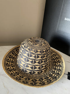 NWT  Saint Laurent Maui Hat Beige/Black Size 59 ( XL ) Italy