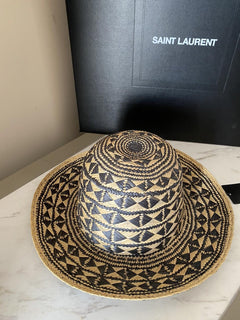 NWT  Saint Laurent Maui Hat Beige/Black Size 59 ( XL ) Italy