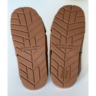 NIB $1150 Bottega Veneta Men's Intrecciato Leather Sandals White 9 US 620298 IT